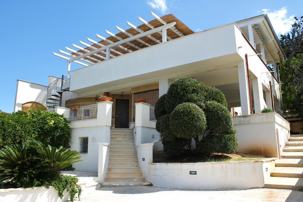 Villa Baia Del Sol Balestrate Exterior foto