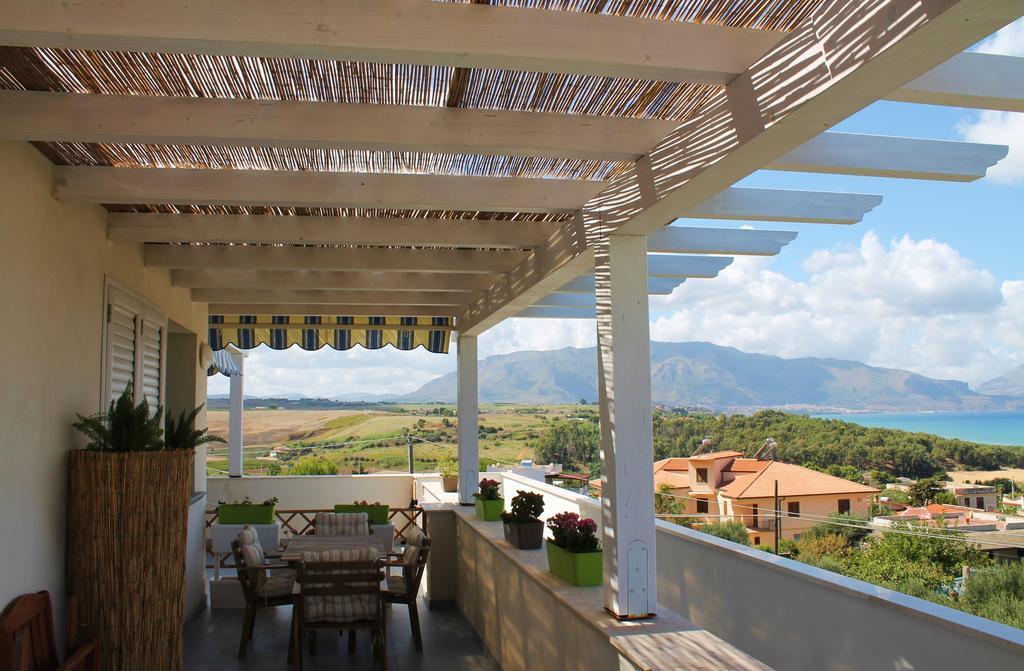 Villa Baia Del Sol Balestrate Exterior foto
